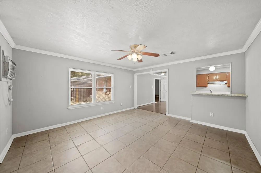 2835 Dragonwick Drive Houston, TX 77045