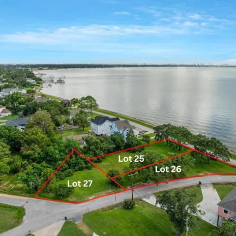 3422 Miramar Drive