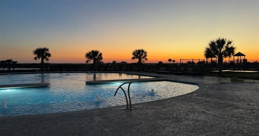 3032 Peninsula Point Drive Palacios, TX 77465