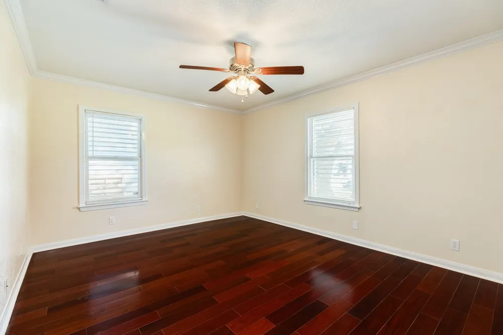 114 Tarpon Avenue Galveston, TX 77550