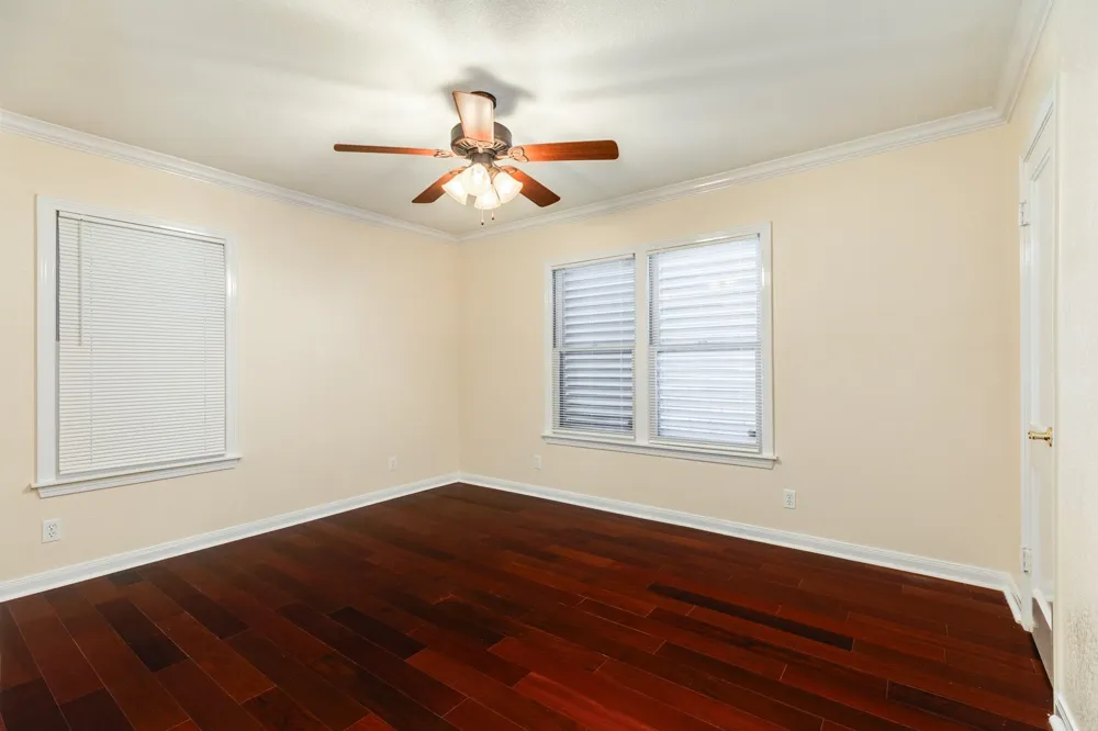 114 Tarpon Avenue Galveston, TX 77550