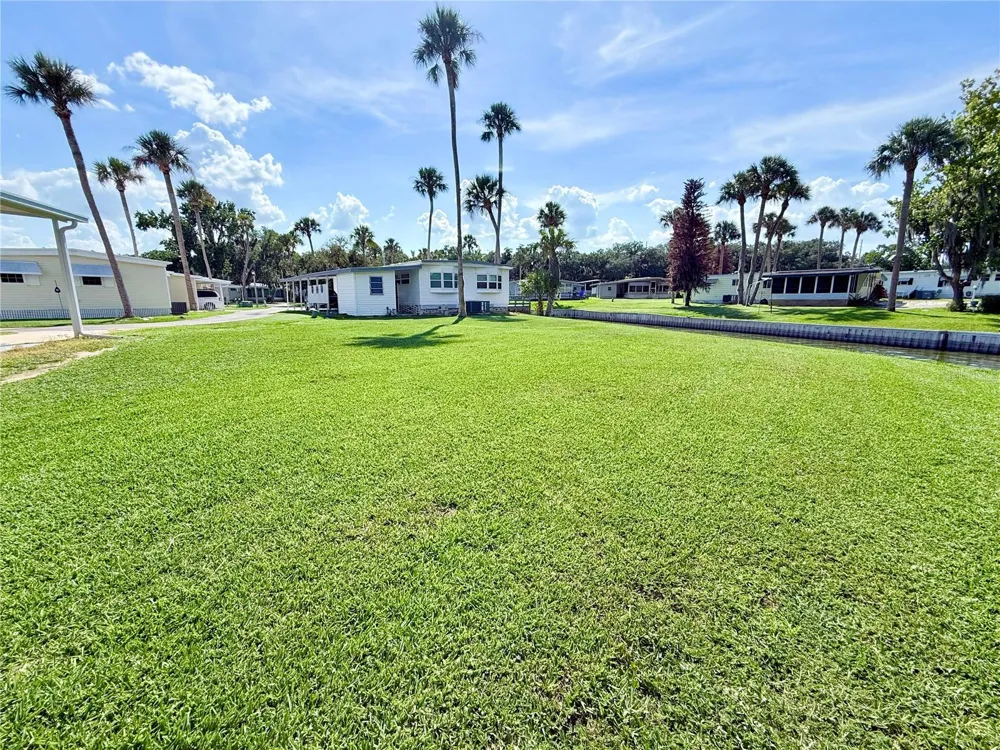 29 CLUB HOUSE Eustis, FL 32726