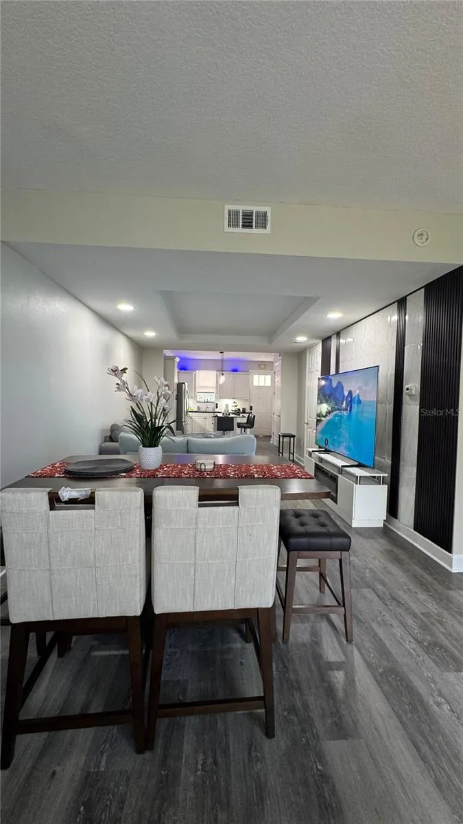 2015 GRAND OAK DRIVE Kissimmee, FL 34744