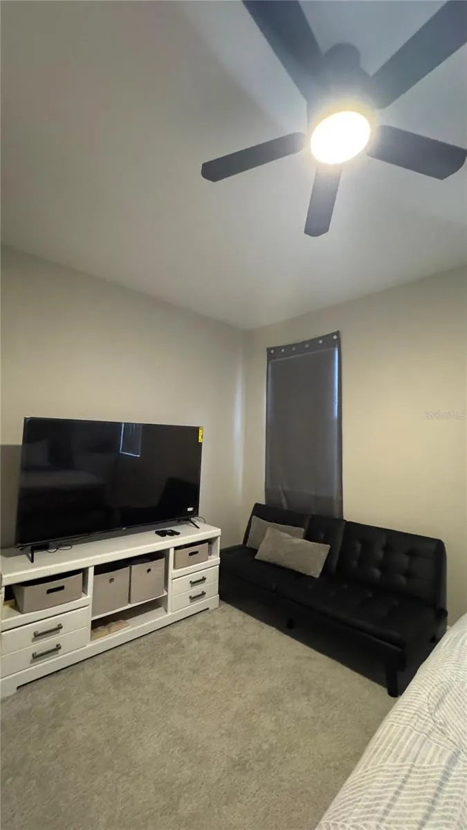 2015 GRAND OAK DRIVE Kissimmee, FL 34744
