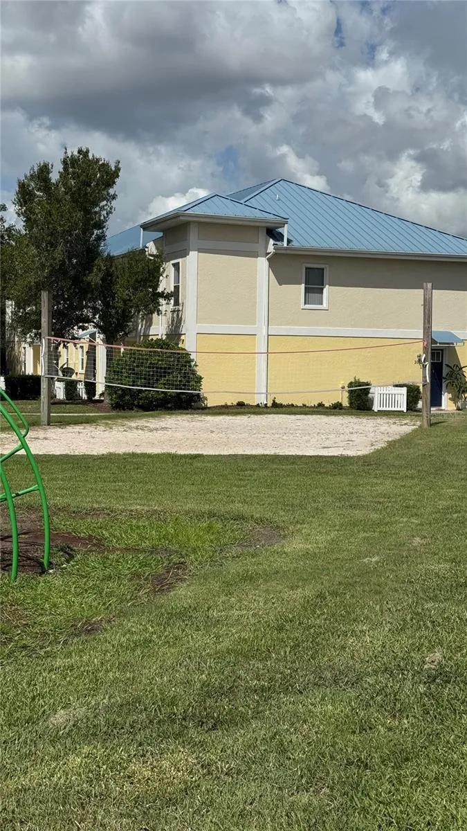 2015 GRAND OAK DRIVE Kissimmee, FL 34744