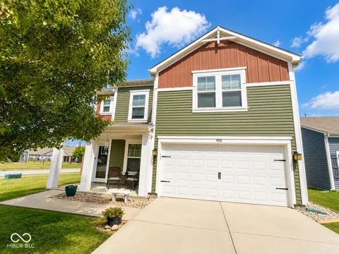 902 Olmsted Court