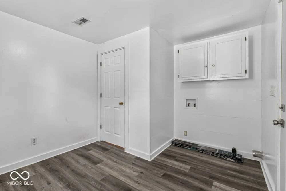 1257 Congress Street Middletown, IN 47356