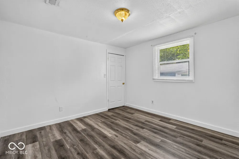 1257 Congress Street Middletown, IN 47356