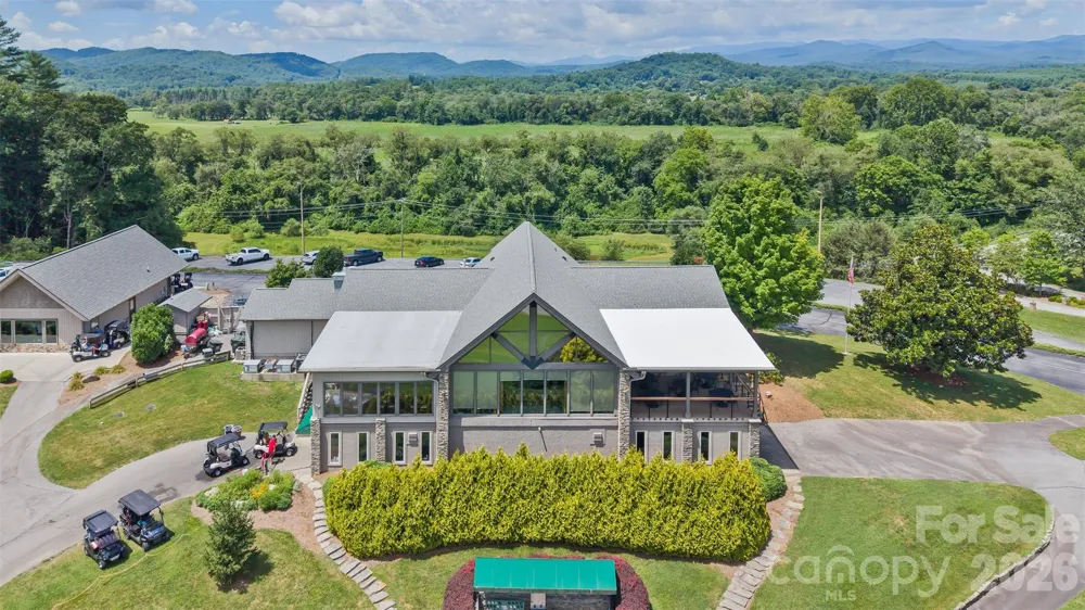 100 Titleist Way Hendersonville, NC 28739