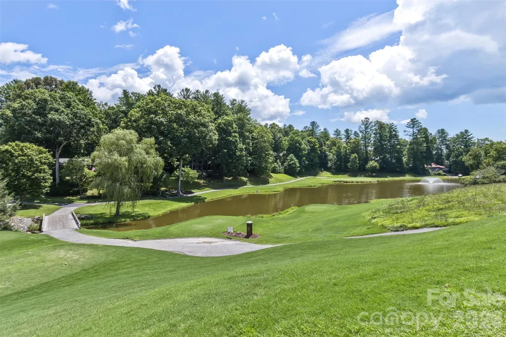 100 Titleist Way Hendersonville, NC 28739