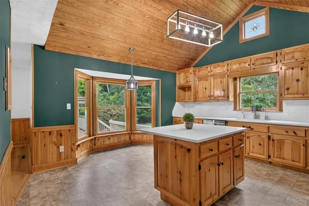 98 Adair Hollow Road NW Adairsville, GA 30103