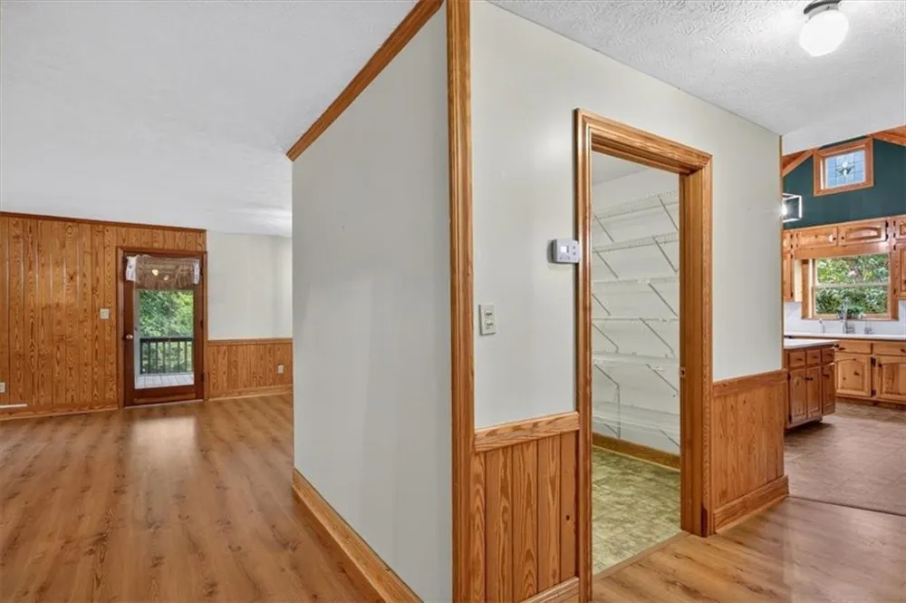 98 Adair Hollow Road NW Adairsville, GA 30103