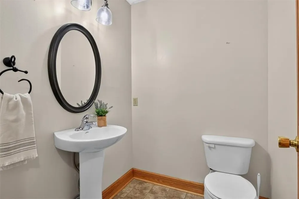 98 Adair Hollow Road NW Adairsville, GA 30103