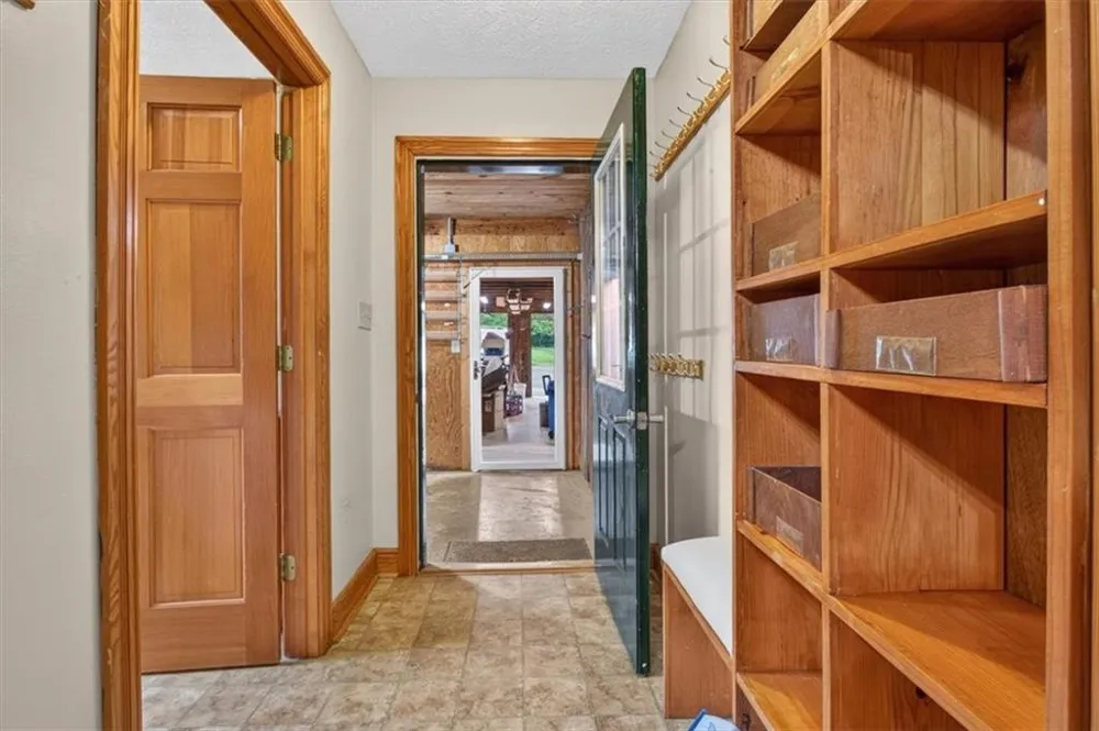 98 Adair Hollow Road NW Adairsville, GA 30103