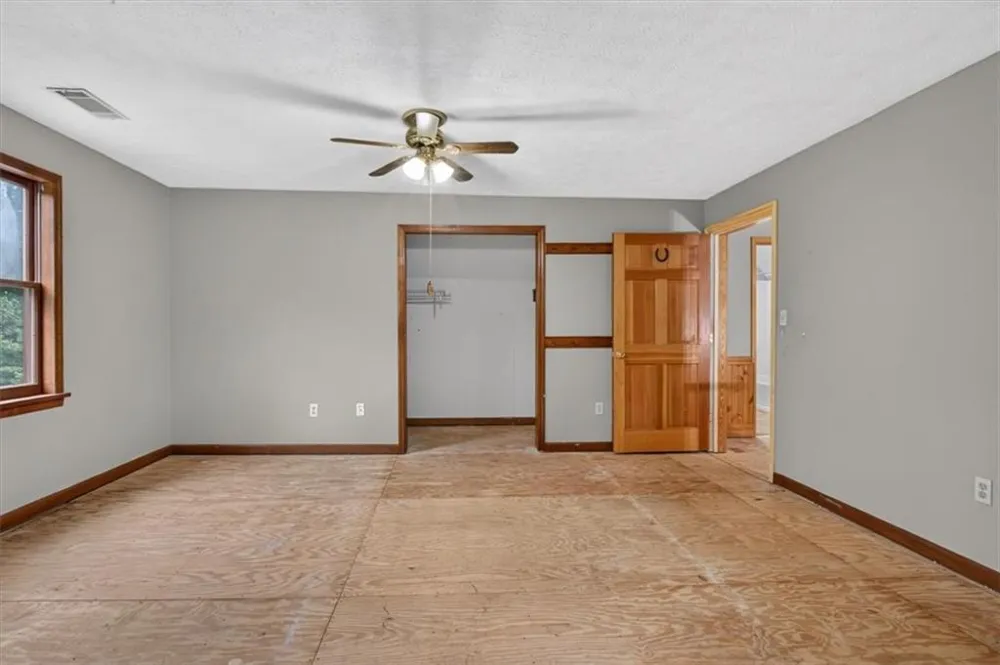 98 Adair Hollow Road NW Adairsville, GA 30103
