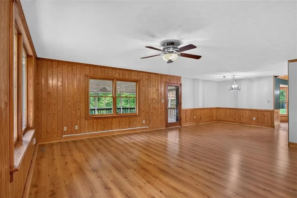 98 Adair Hollow Road NW Adairsville, GA 30103