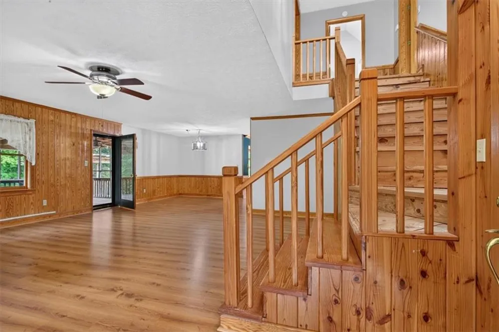 98 Adair Hollow Road NW Adairsville, GA 30103