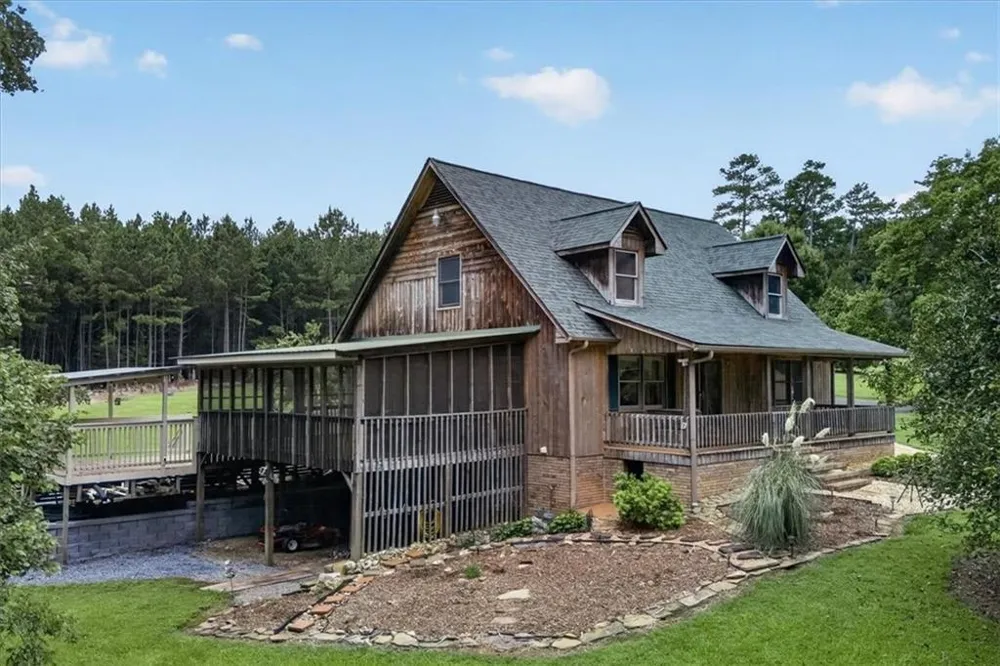 98 Adair Hollow Road NW Adairsville, GA 30103
