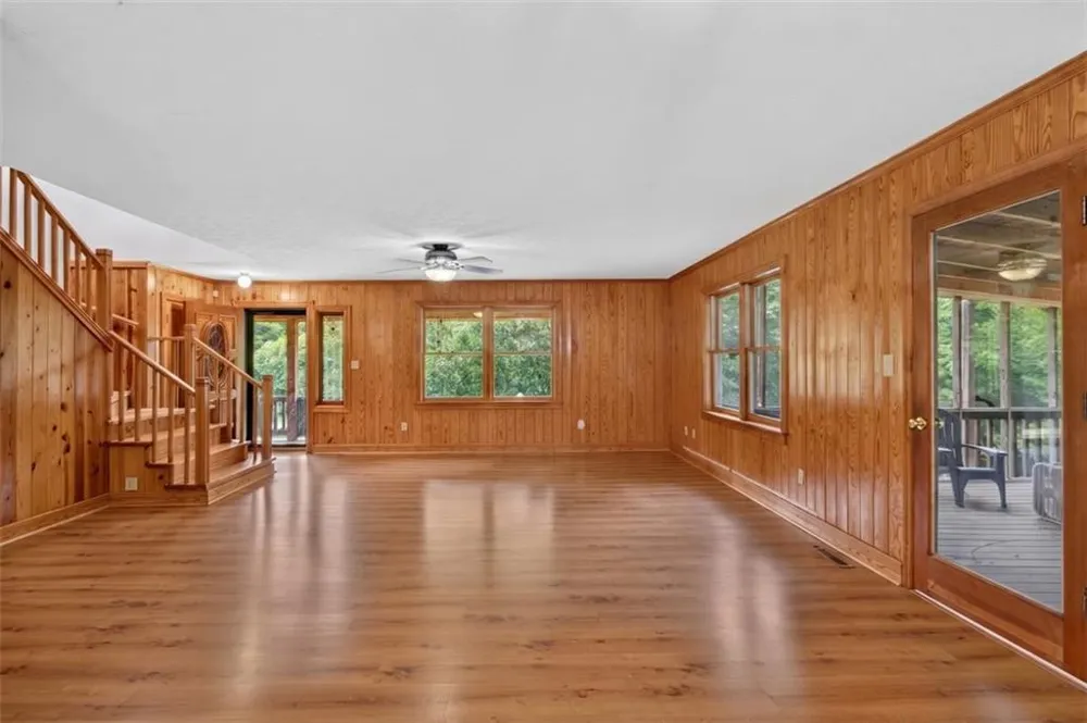 98 Adair Hollow Road NW Adairsville, GA 30103