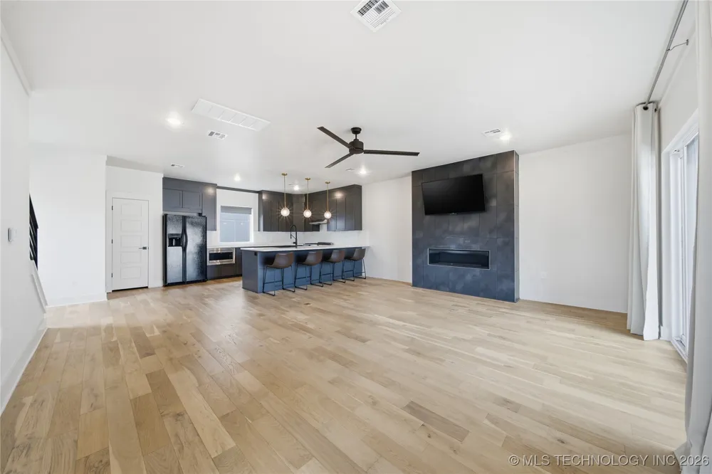 3767 S Riverside Drive E #3767 Tulsa, OK 74105