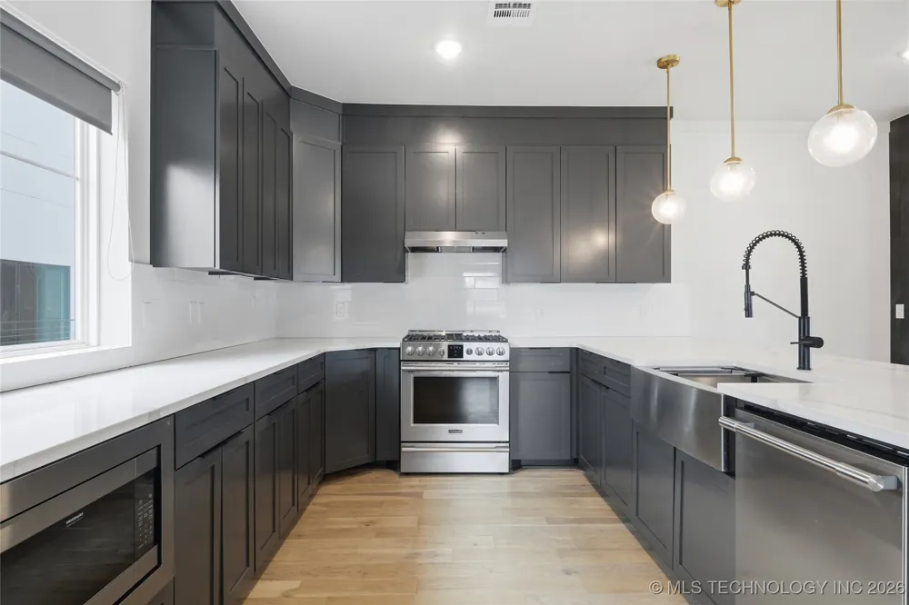 3767 S Riverside Drive E #3767 Tulsa, OK 74105