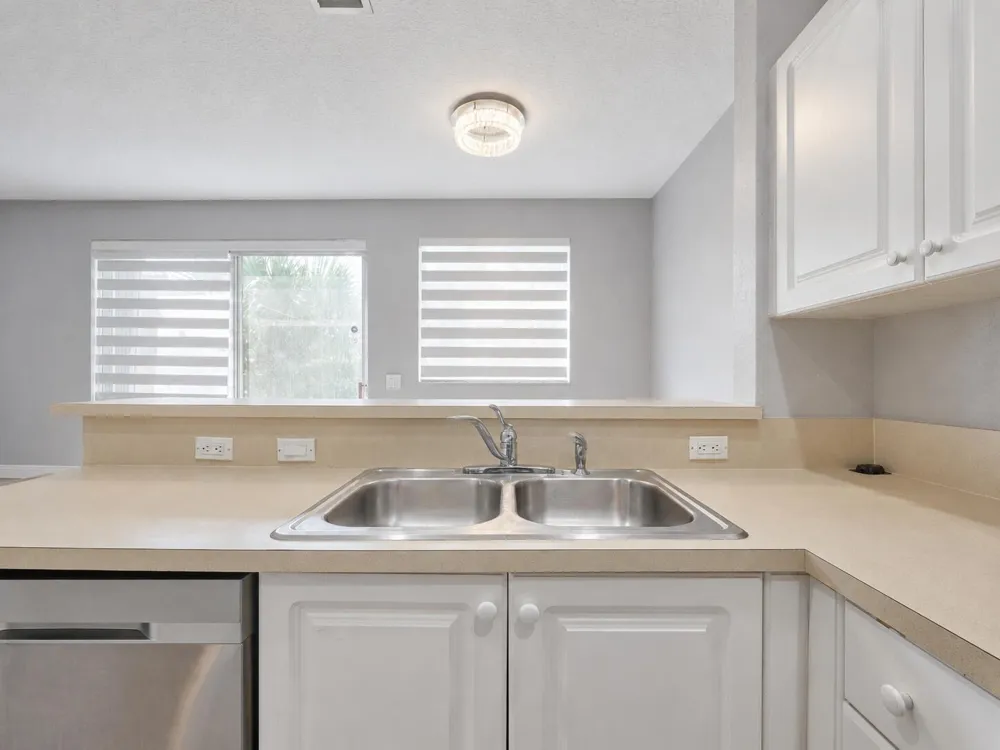 4750 NW 117th Avenue Coral Springs, FL 33076