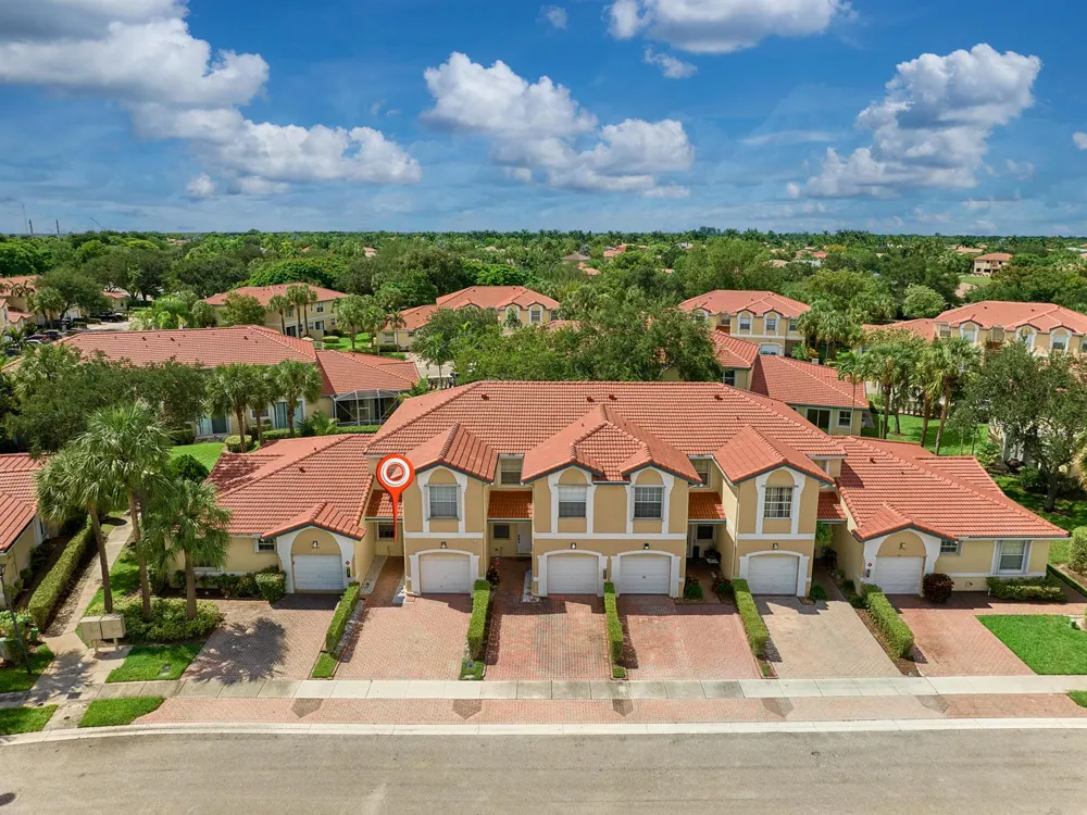 4750 NW 117th Avenue Coral Springs, FL 33076