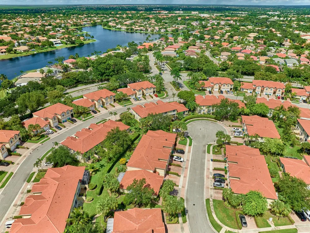 4750 NW 117th Avenue Coral Springs, FL 33076