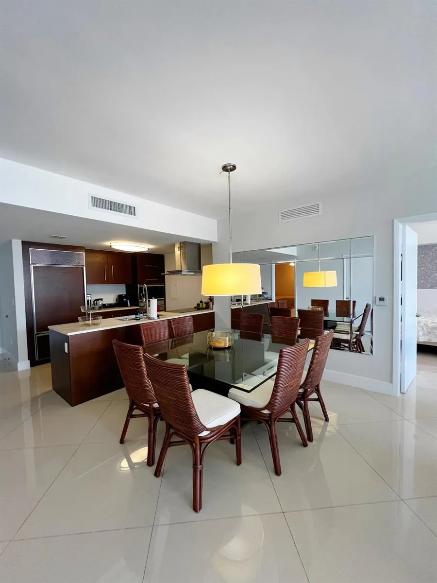 495 BRICKELL AVENUE #1605 Miami, FL 33131