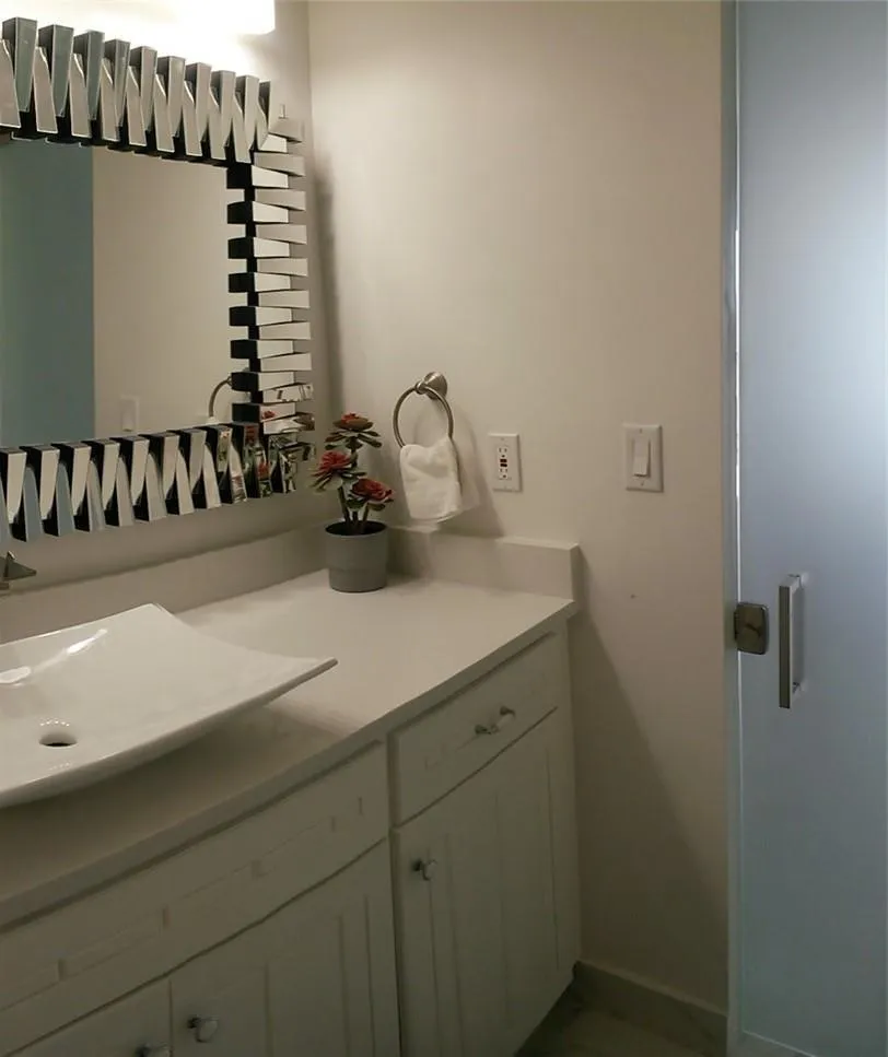 1500 S OCEAN BOULEVARD #1506 Lauderdale By The Sea, FL 33062