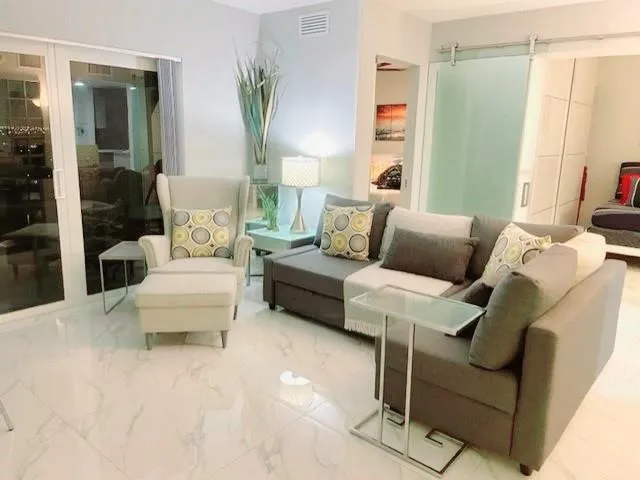 1500 S OCEAN BOULEVARD #1506 Lauderdale By The Sea, FL 33062