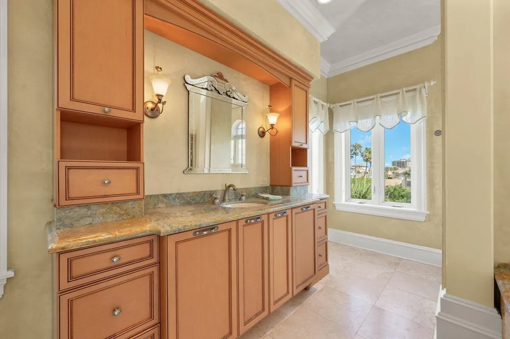501 GRANADA DRIVE Palm Coast, FL 32137