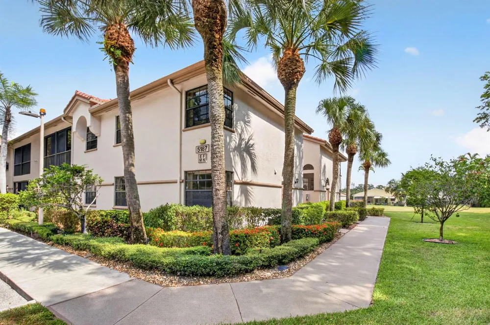 5187 Europa Drive #F Boynton Beach, FL 33437