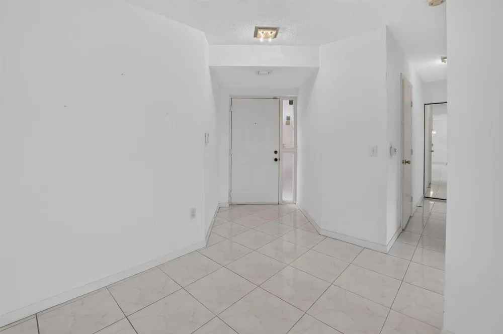 5187 Europa Drive #F Boynton Beach, FL 33437