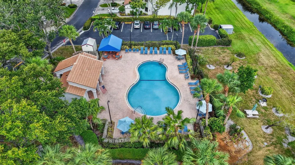 5187 Europa Drive #F Boynton Beach, FL 33437