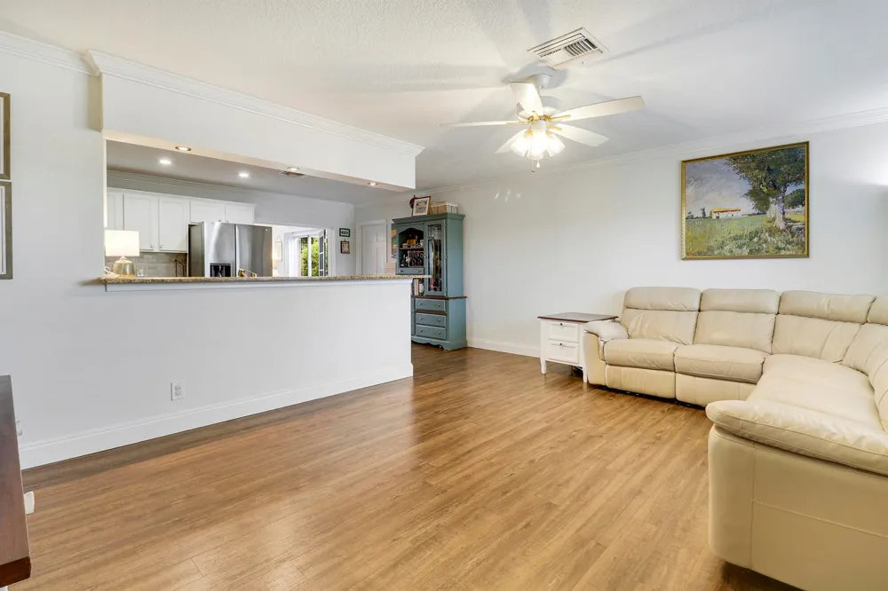 104 BANYAN CIRCLE Jupiter, FL 33458