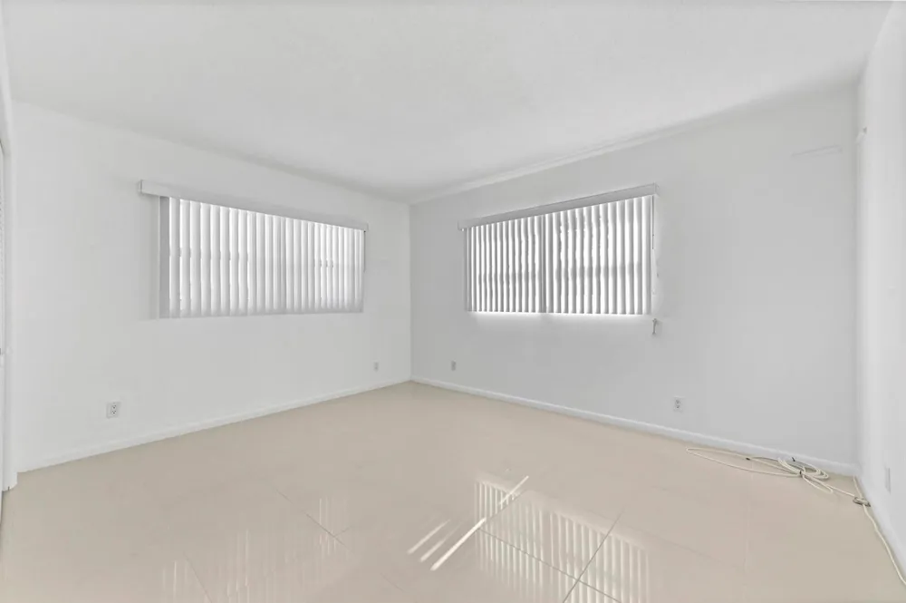 2755 NE 28th Avenue #F-1 Lighthouse Point, FL 33064