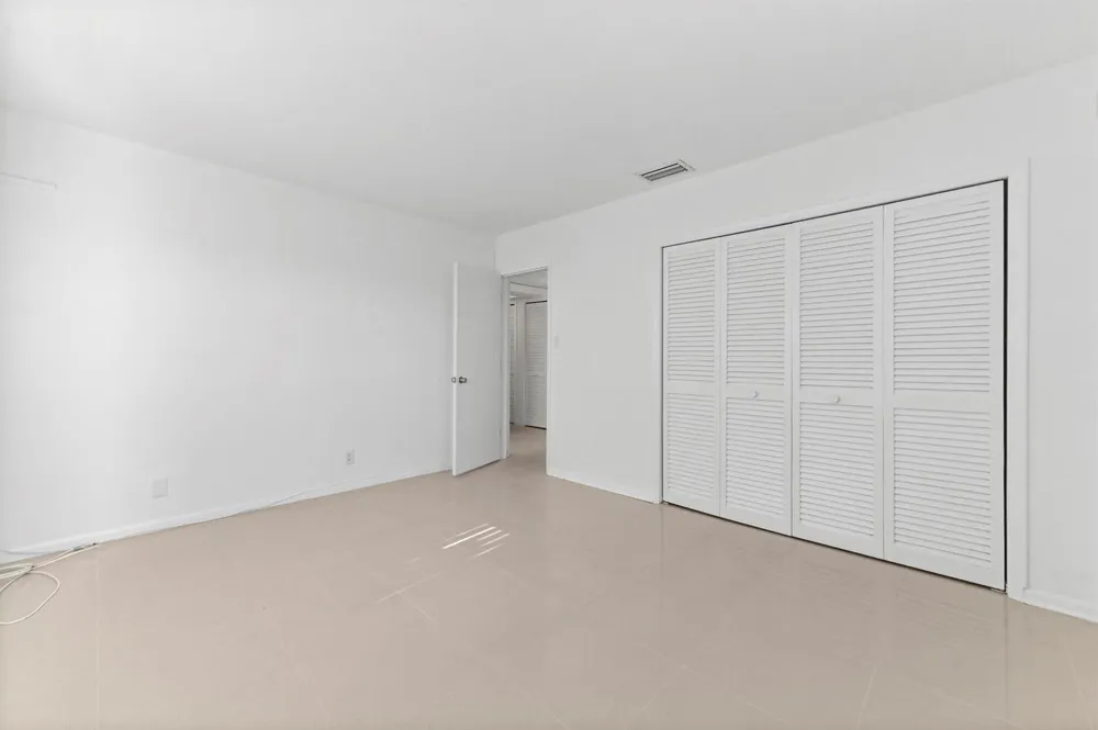 2755 NE 28th Avenue #F-1 Lighthouse Point, FL 33064