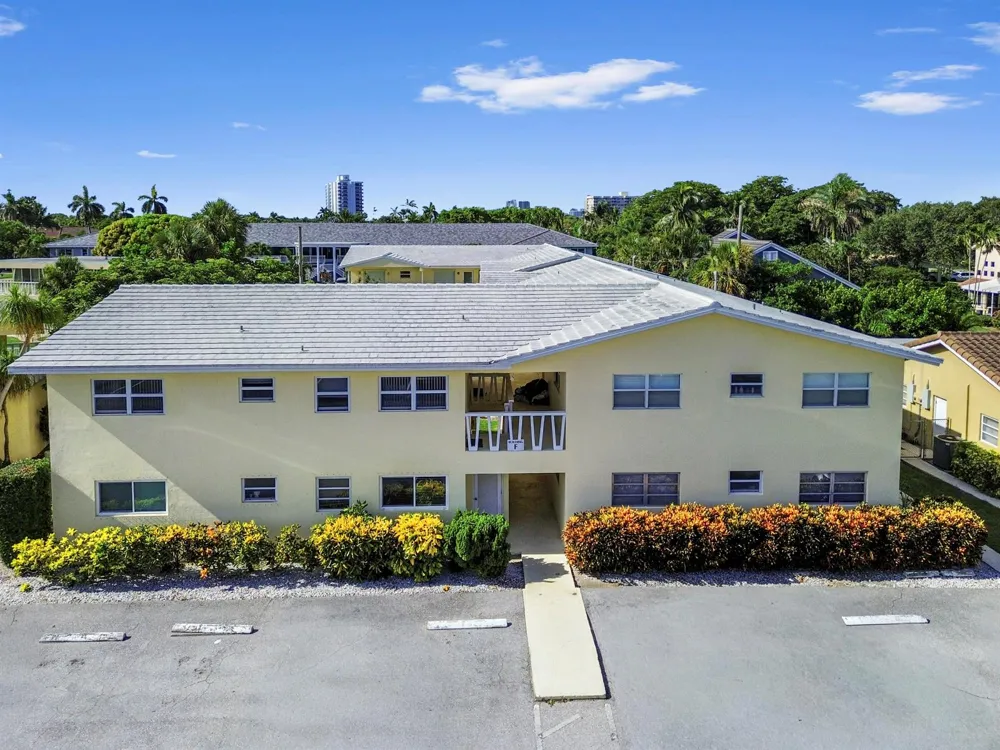 2755 NE 28th Avenue #F-1 Lighthouse Point, FL 33064