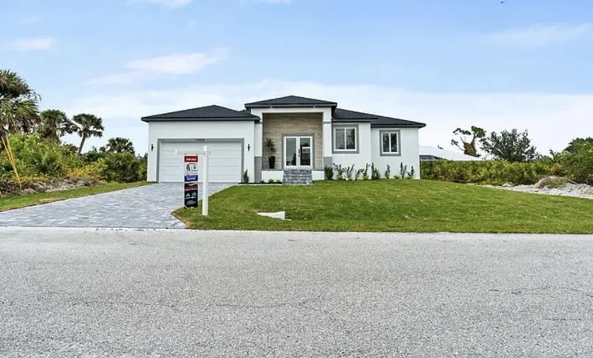 13438 Mcintosh Avenue Port Charlotte, FL 33981