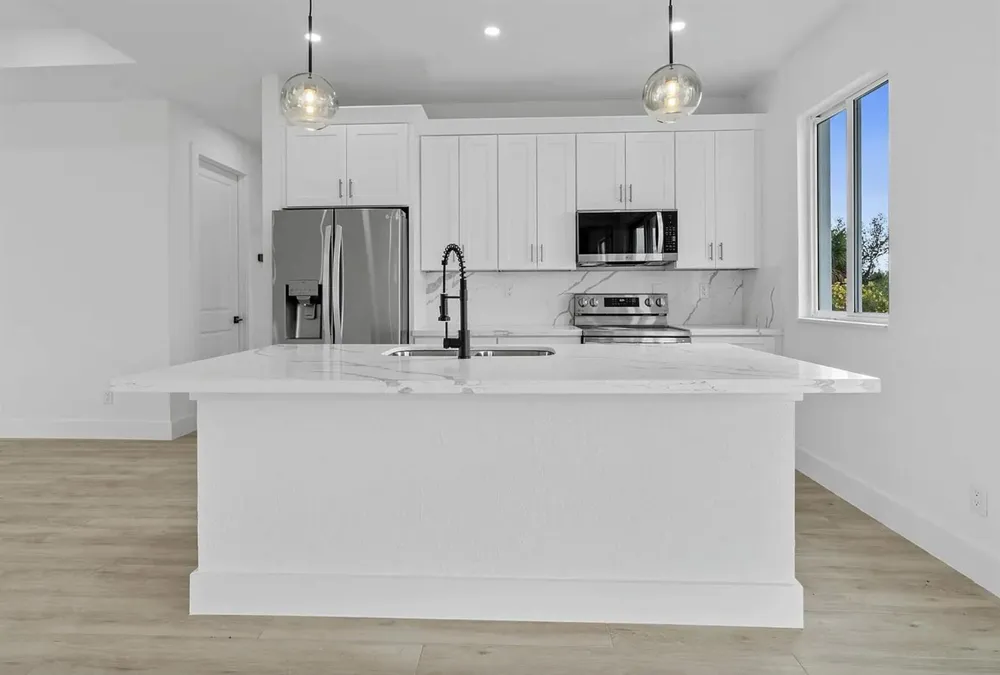 13438 Mcintosh Avenue Port Charlotte, FL 33981