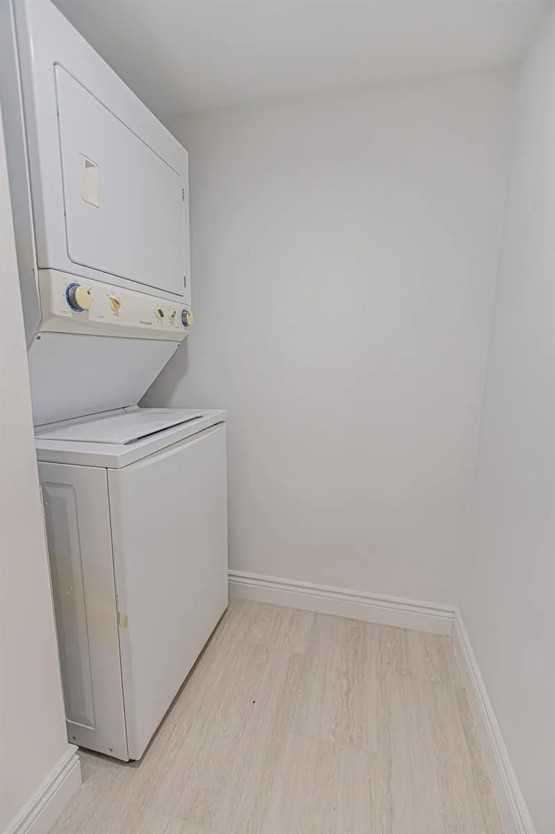 5047 Hwy A1A ##705 Hutchinson Island, FL 34949