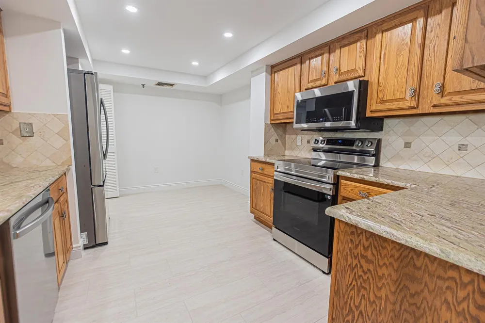 5047 Hwy A1A ##705 Hutchinson Island, FL 34949