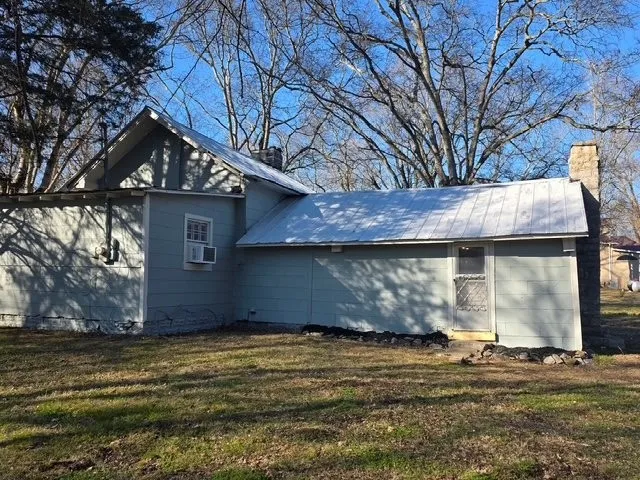 18 Brown Teal Rd Petersburg, TN 37144