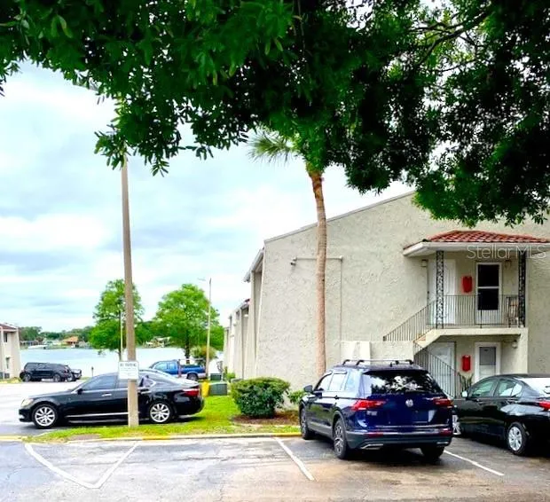 1103 CYPRESS GARDENS BOULEVARD #13 Winter Haven, FL 33884