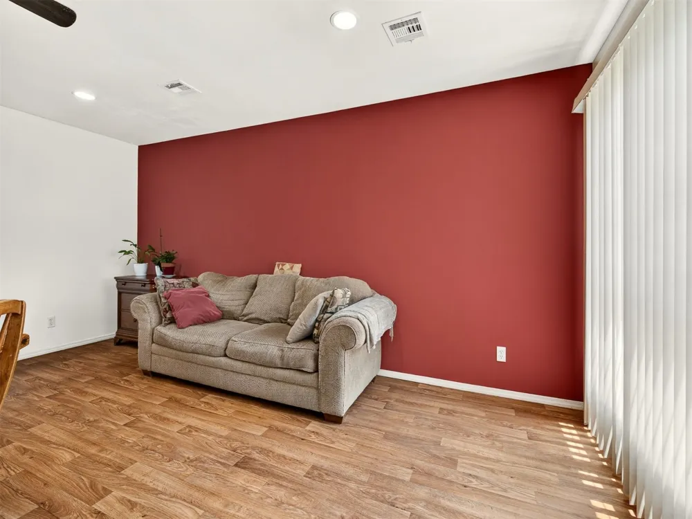 308 W K STREET Jenks, OK 74037