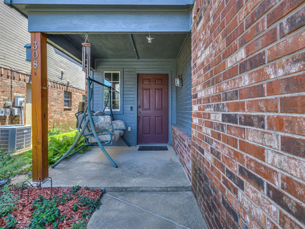 308 W K STREET Jenks, OK 74037