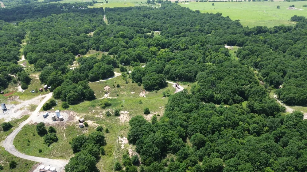 W 71st Street Oilton, OK 74052