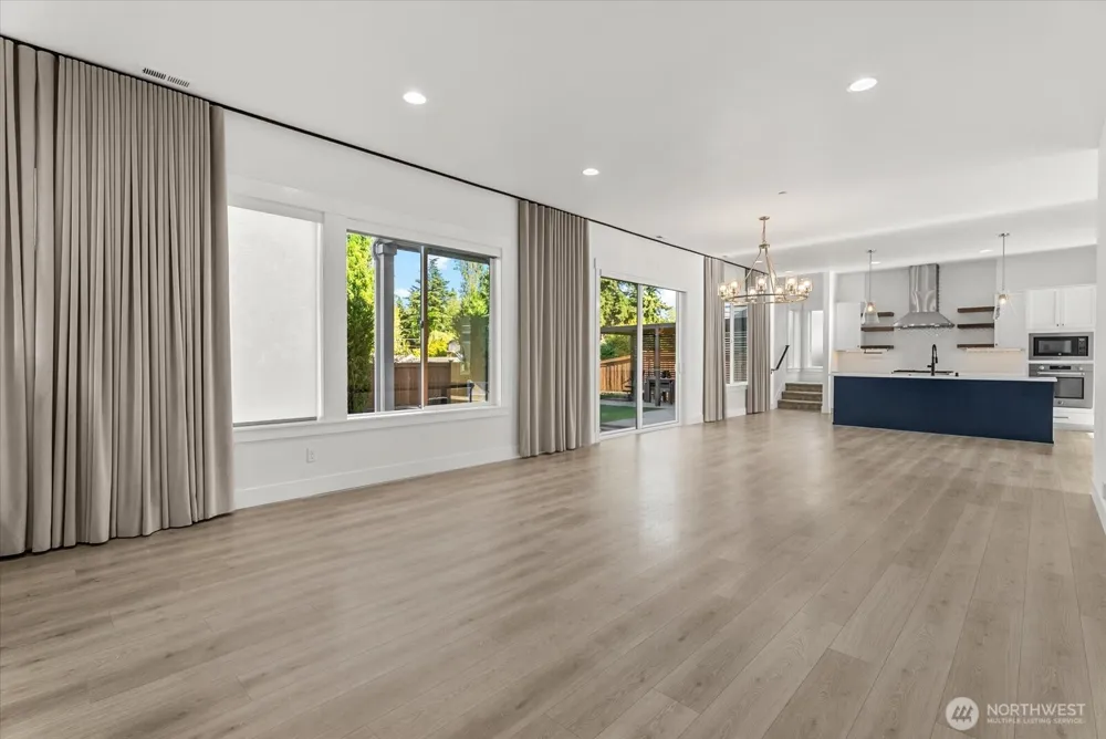 16914 1st Place S Burien, WA 98148