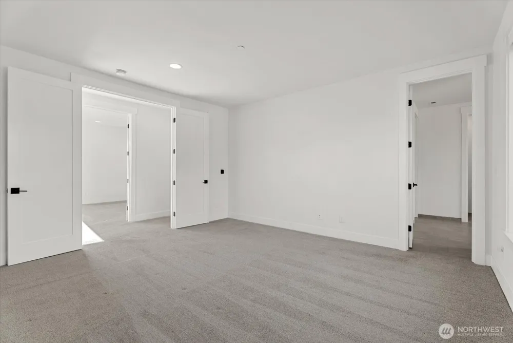 16914 1st Place S Burien, WA 98148